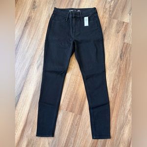 Women’s Black Old Navy Jeans